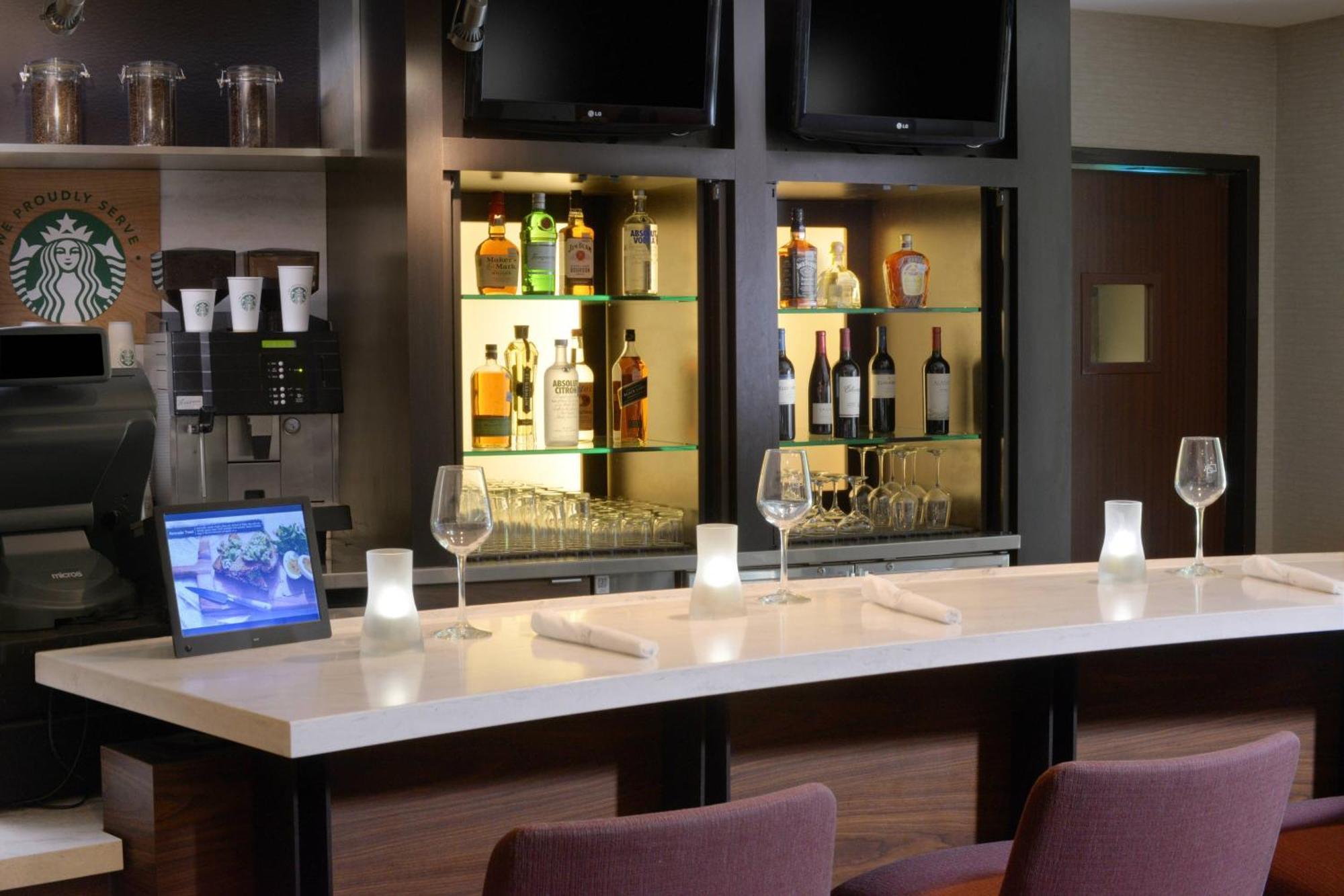 Готель Courtyard By Marriott Houston Northwest Екстер'єр фото
